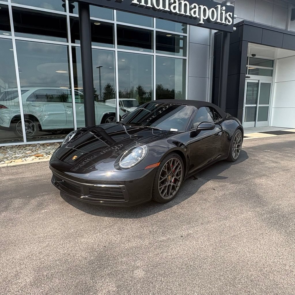 Used 2024 Porsche 911 Carrera S RWD image 2
