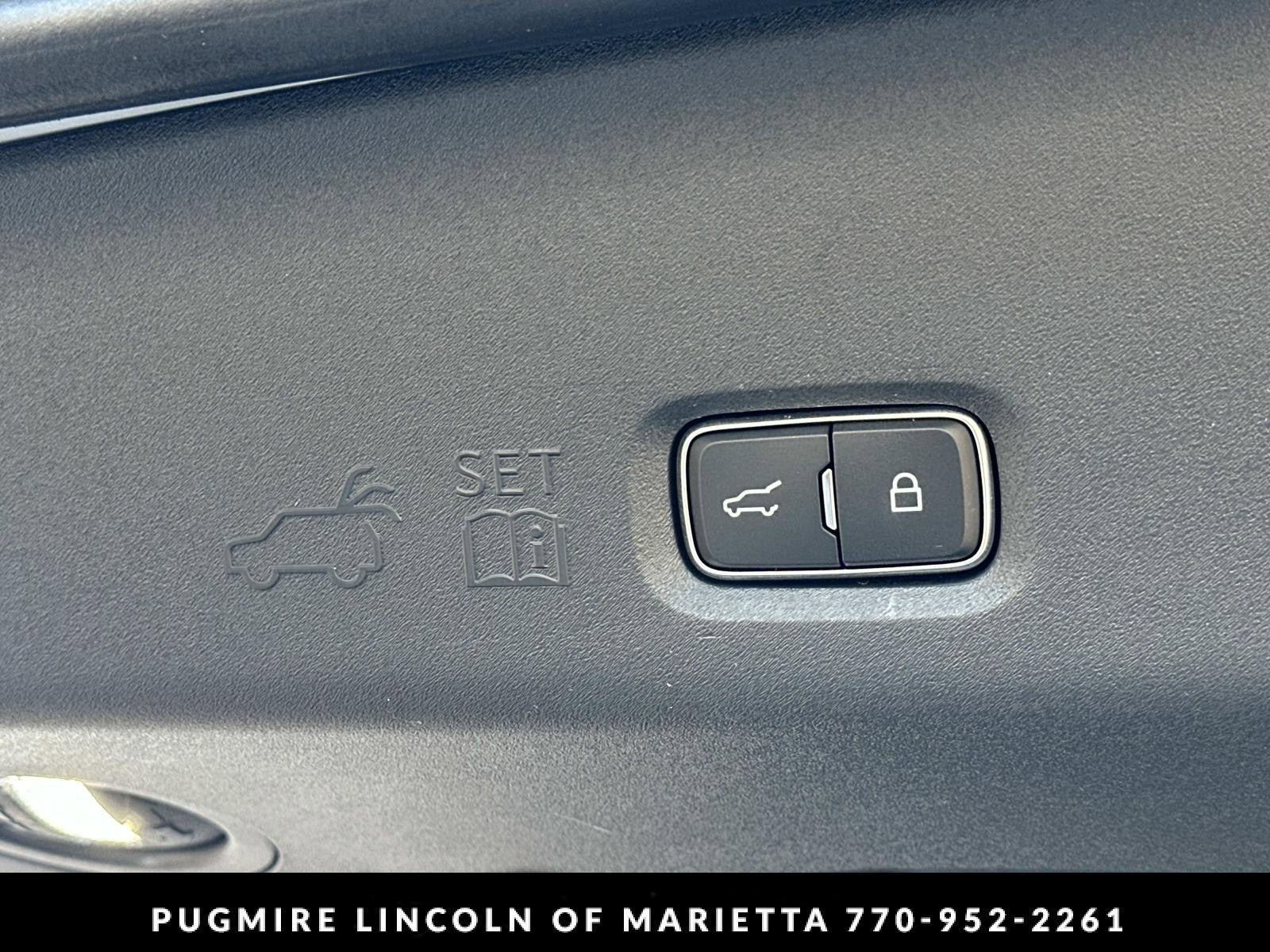 New 2025 Lincoln Navigator Reserve w/ Jet Appearance Package AWD/4WD image 20