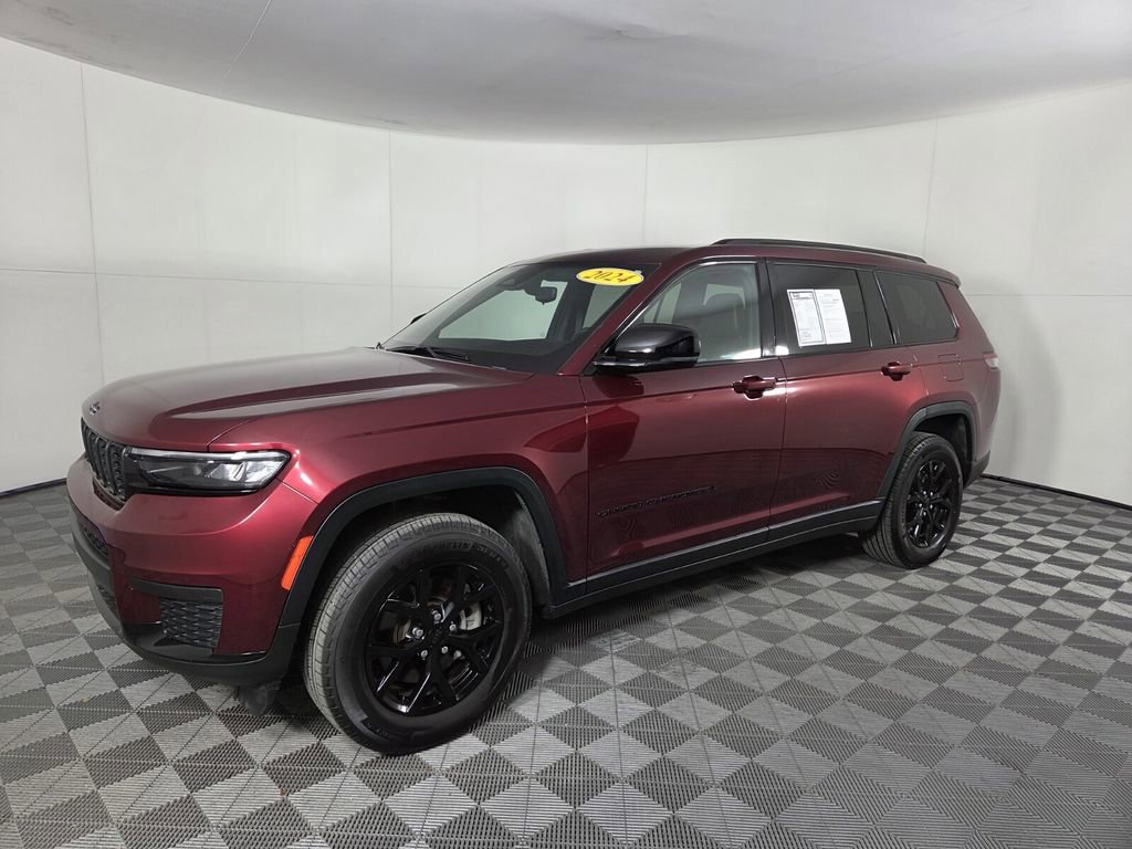 Certified 2024 Jeep Grand Cherokee L Altitude image 9