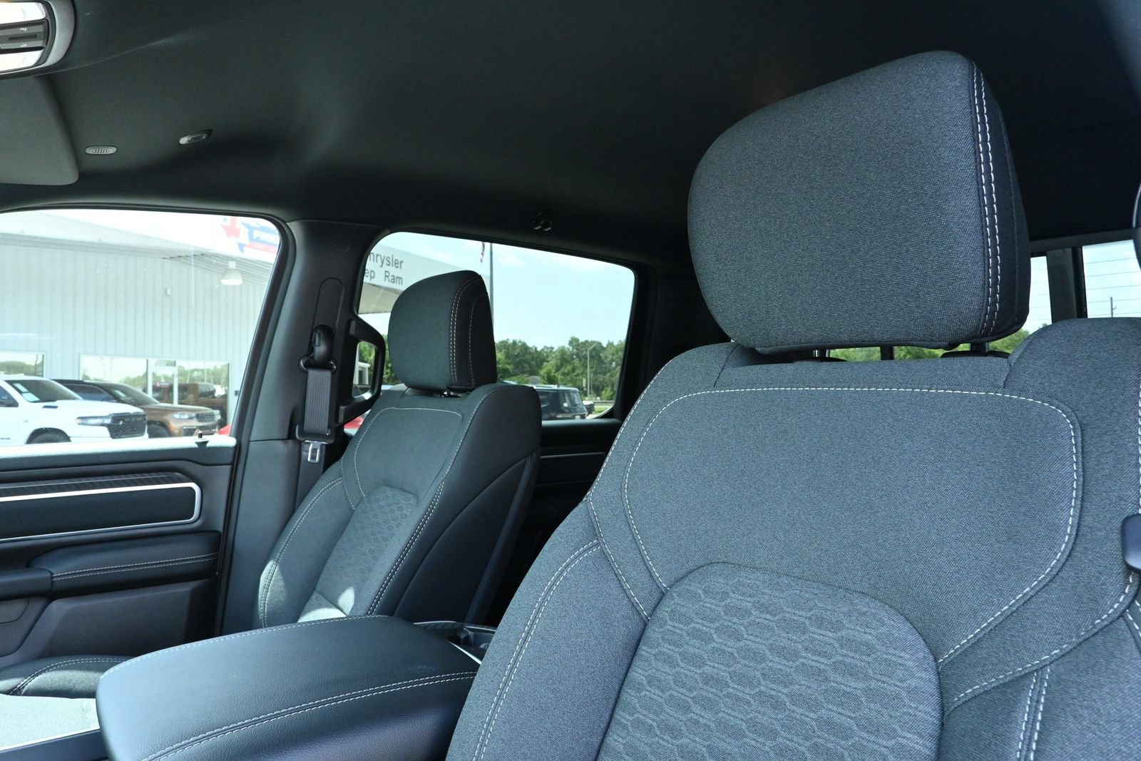New 2026 RAM 1500 Lone Star w/ Night Edition AWD/4WD image 16