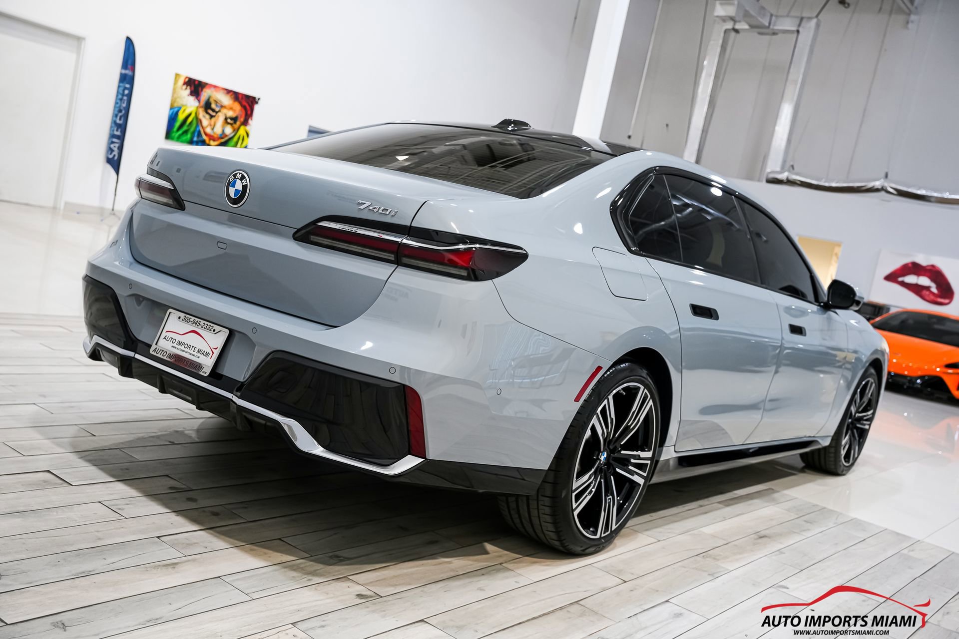 Used 2023 BMW 740i image 25