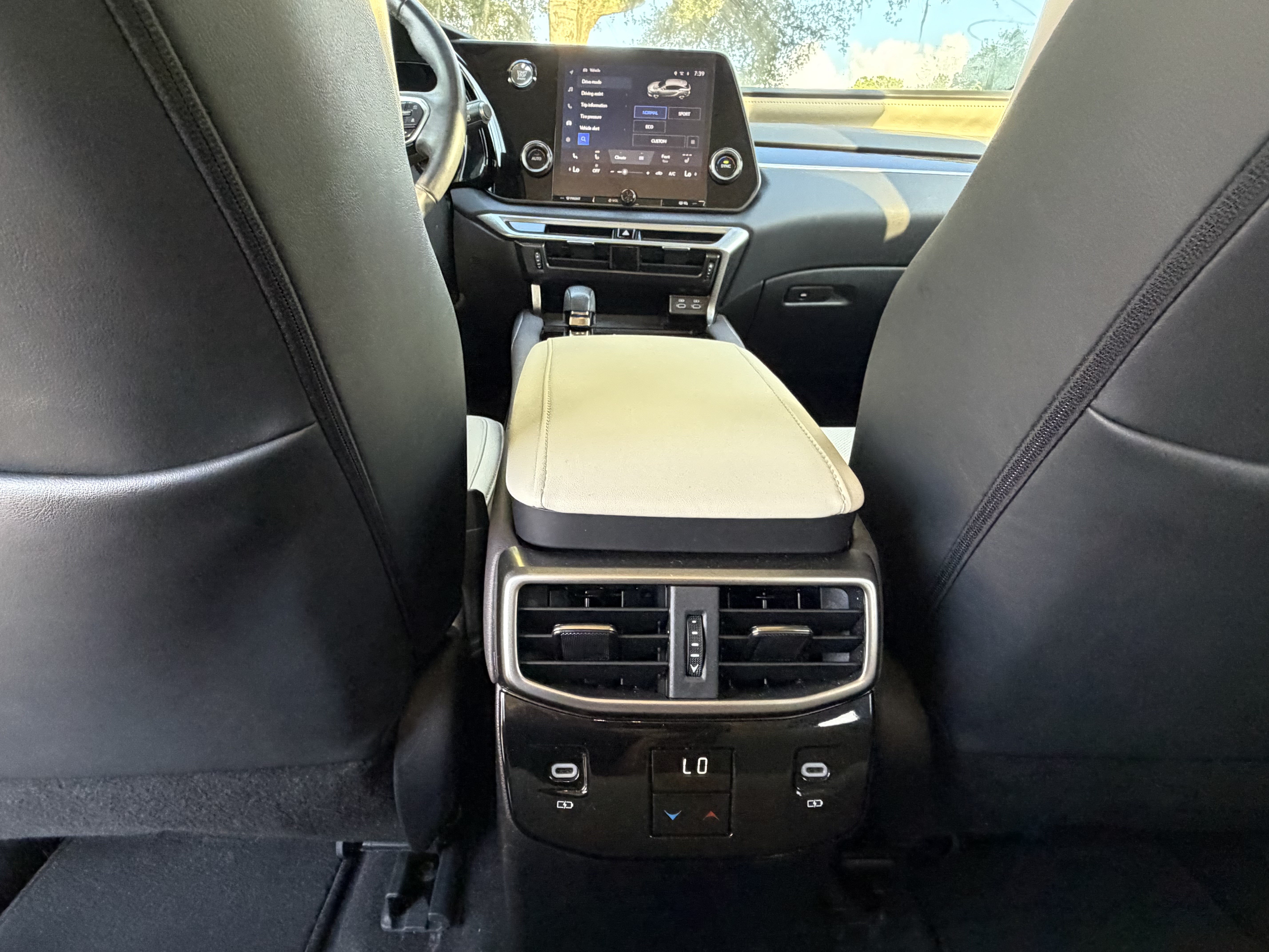 Used 2023 Lexus RX 350 FWD image 36