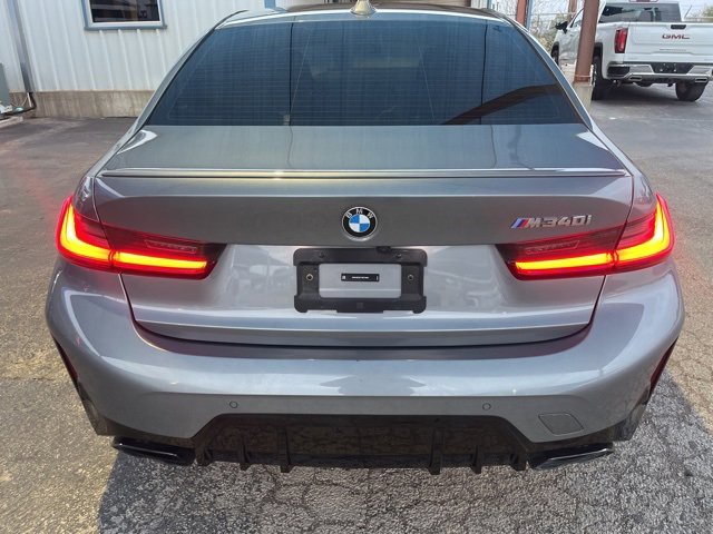 Used 2023 BMW M340i w/ Premium Package image 5