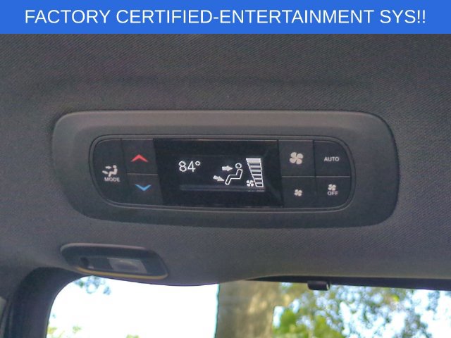 Certified 2023 Chrysler Pacifica Limited w/ Uconnect Theater Family Group FWD image 32