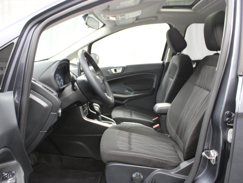Used 2019 Ford EcoSport SE AWD/4WD image 14