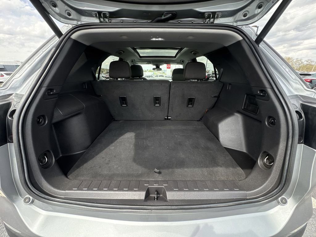 Used 2024 Chevrolet Equinox LT AWD/4WD image 24