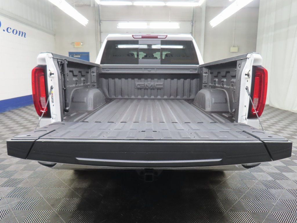 Used 2023 GMC Sierra 1500 SLT w/ SLT Premium Plus Package AWD/4WD image 40