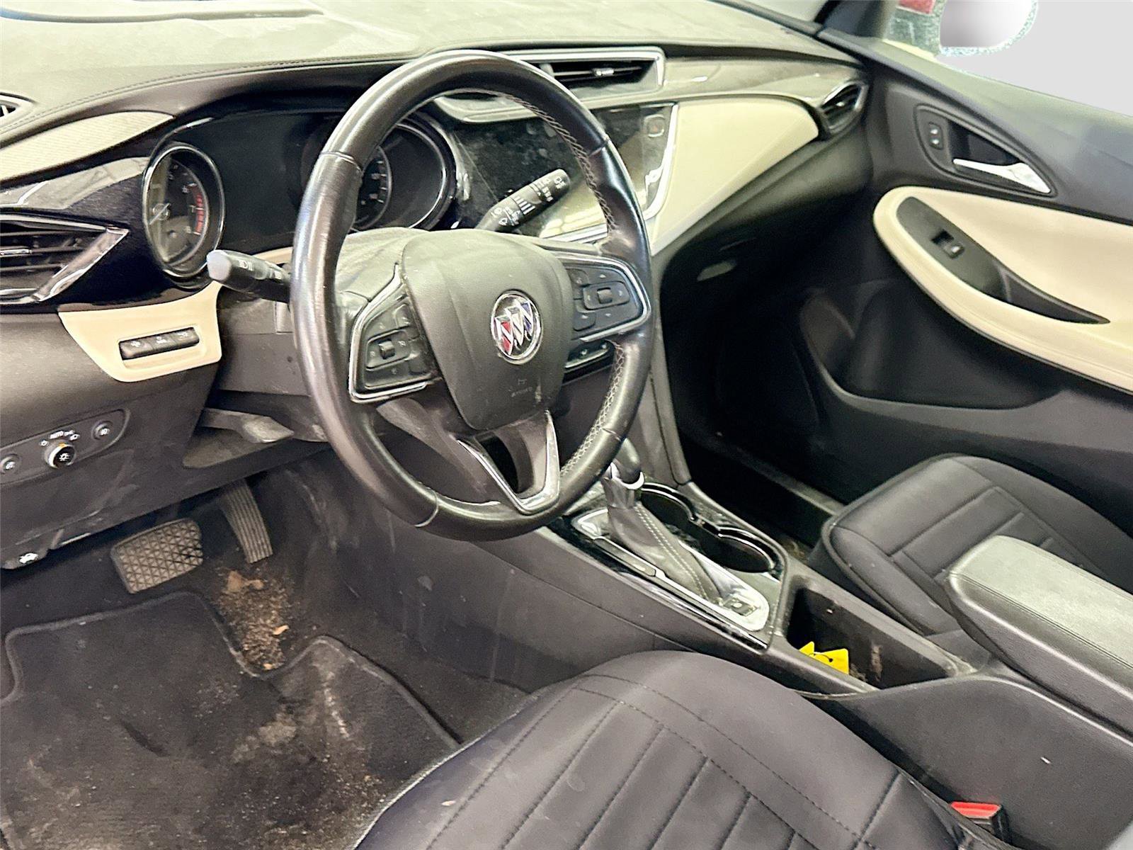 Used 2020 Buick Encore GX Select w/ Advanced Technology Package AWD/4WD image 7