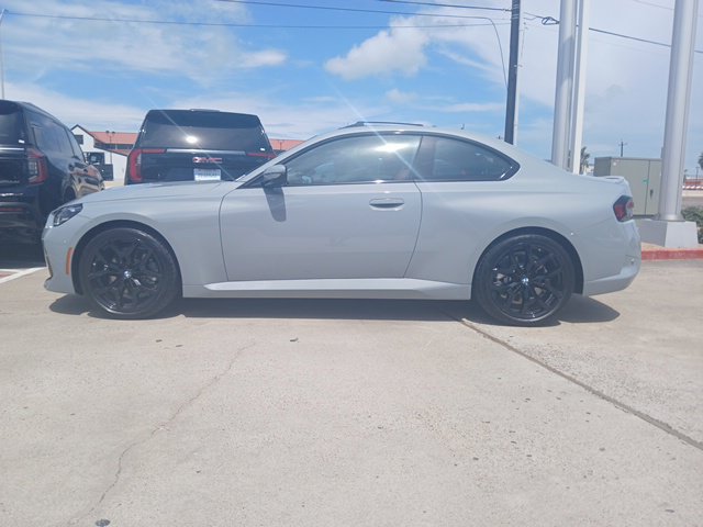 New 2026 BMW 230i Coupe w/ M Sport Package RWD image 7