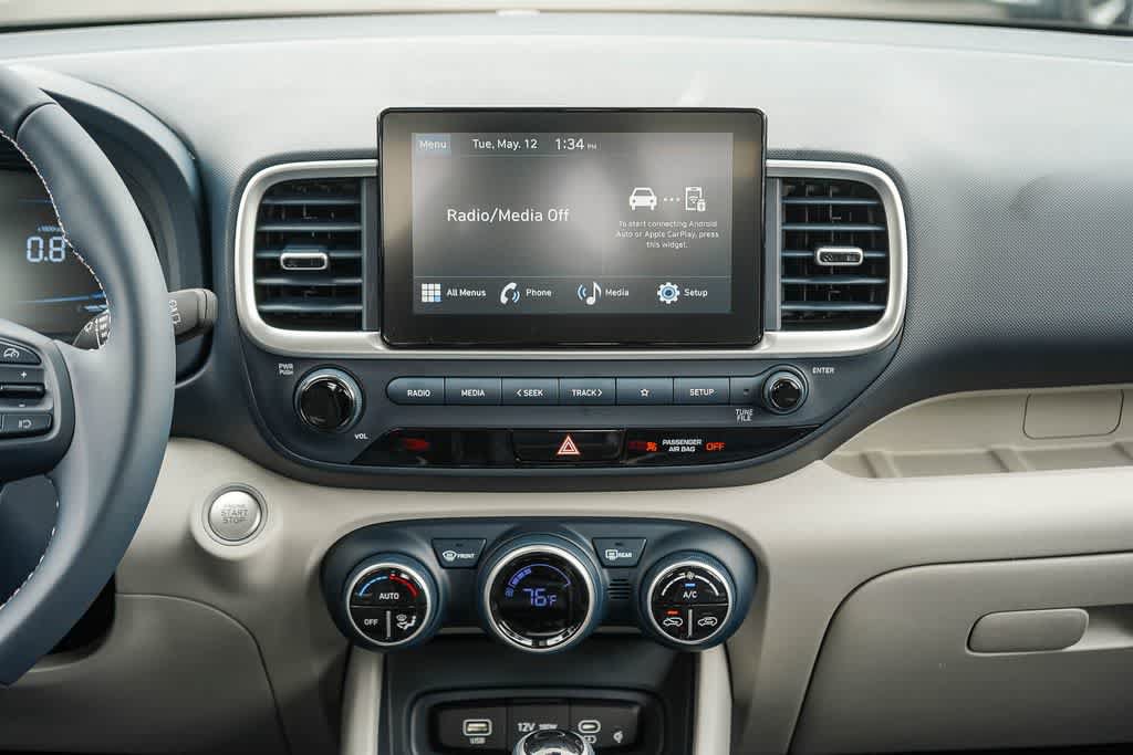 New 2026 Hyundai Venue SEL FWD image 13