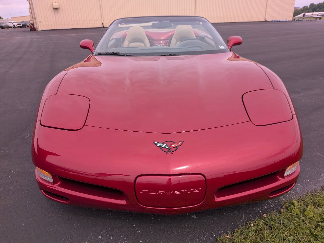 Used 2000 Chevrolet Corvette Convertible w/ Memory Pkg RWD image 6