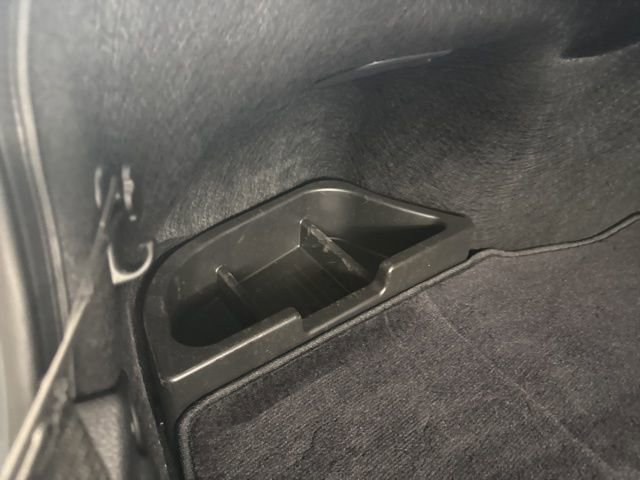 Used 2025 Toyota Camry LE image 30