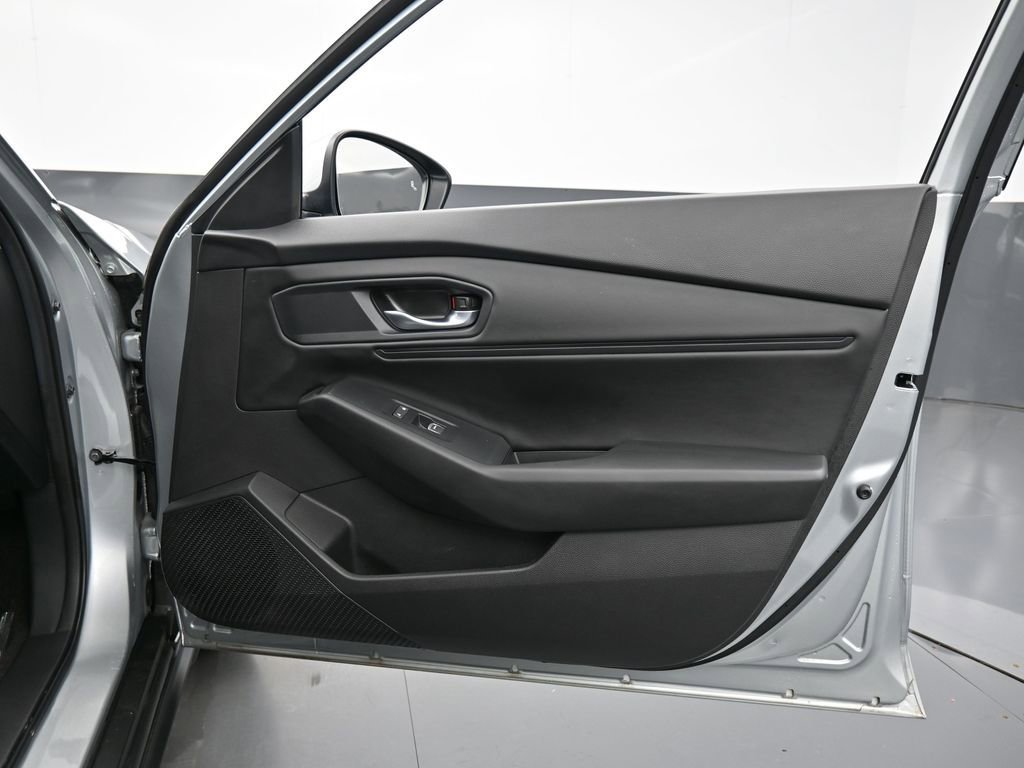Certified 2024 Honda Accord EX image 38