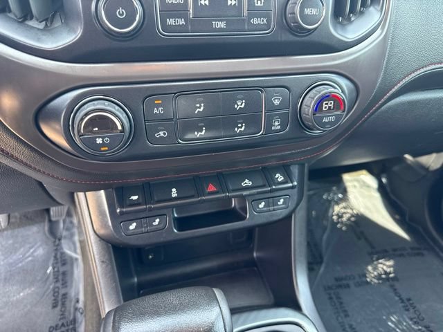 Used 2015 GMC Canyon SLE w/ All-Terrain Package RWD image 12