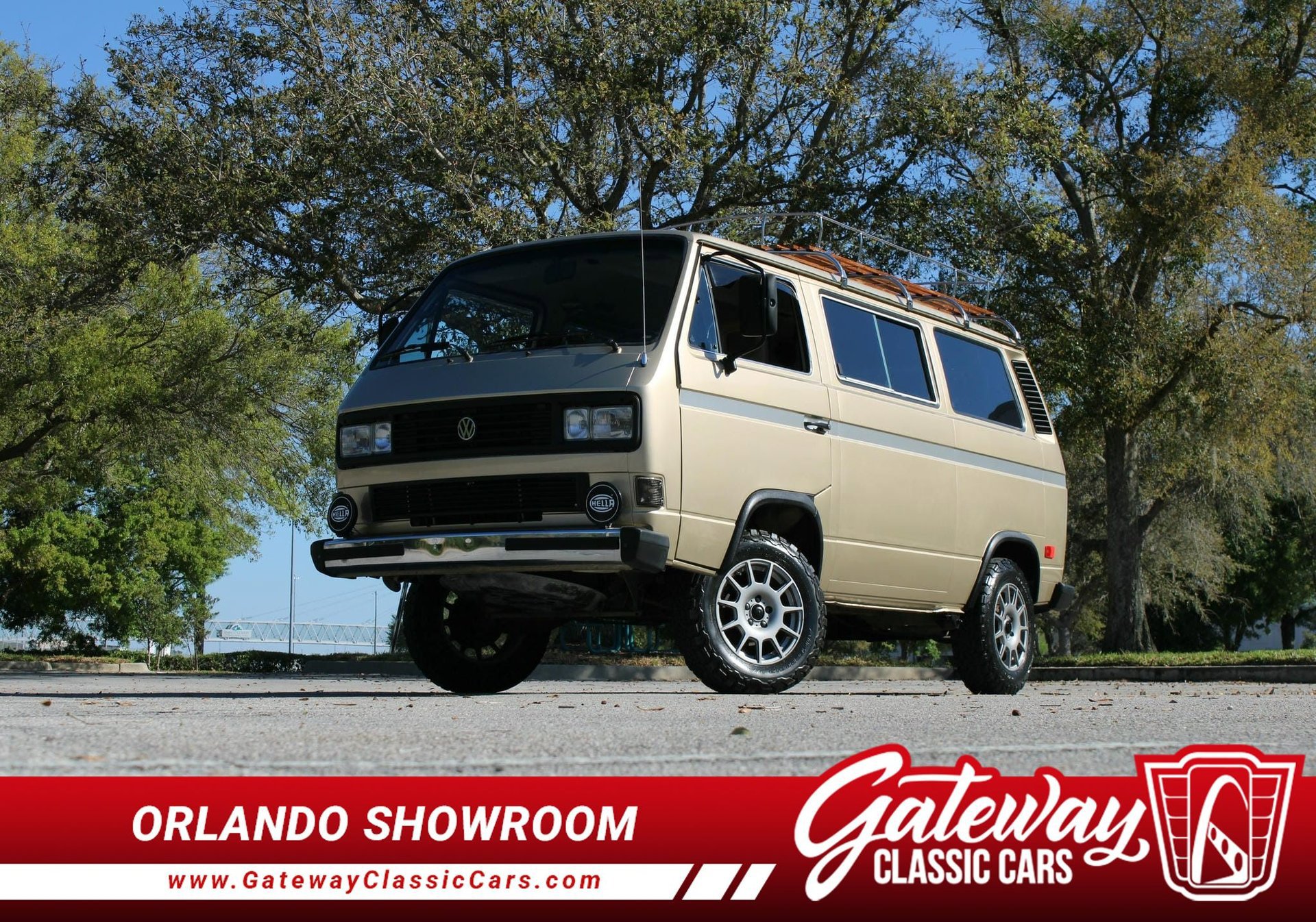 Used 1987 Volkswagen Vanagon image 1