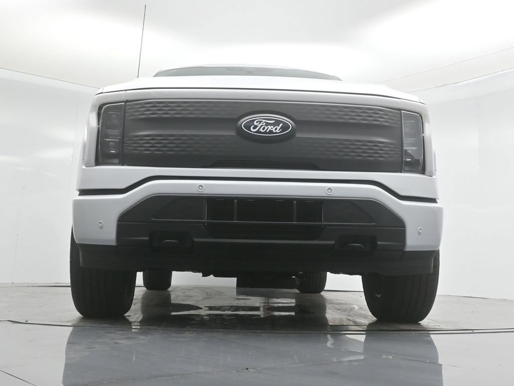 New 2025 Ford F150 Lightning Flash image 44