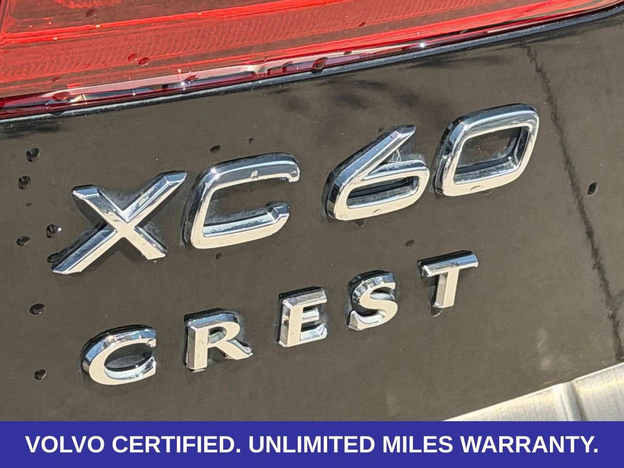 Certified 2024 Volvo XC60 T8 Ultimate w/ Protection Package Premier AWD/4WD image 12