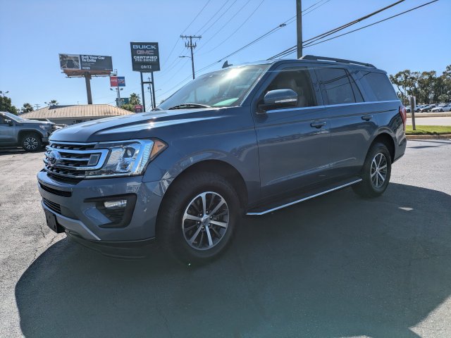 Used 2020 Ford Expedition XLT w/ Equipment Group 202A RWD image 9