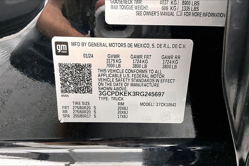 Used 2024 Chevrolet Silverado 1500 LT AWD/4WD image 35