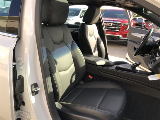 Certified 2024 Cadillac CT5 Luxury w/ Sun And Sound Package image 33