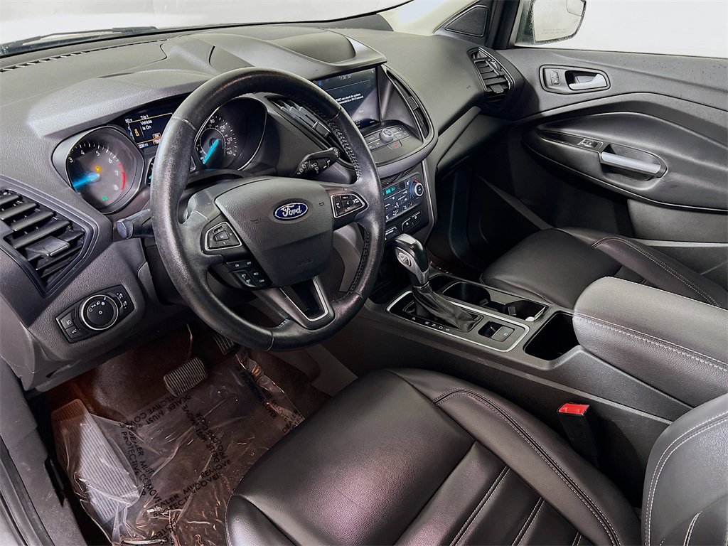 Used 2019 Ford Escape SEL image 10