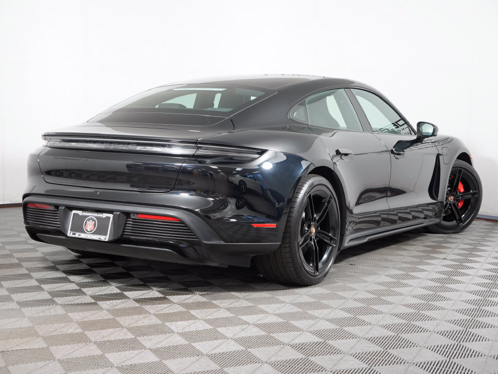 Certified 2025 Porsche Taycan 4S w/ Sportdesign Package AWD/4WD image 7
