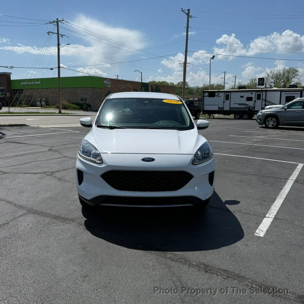 Used 2020 Ford Escape SE image 5