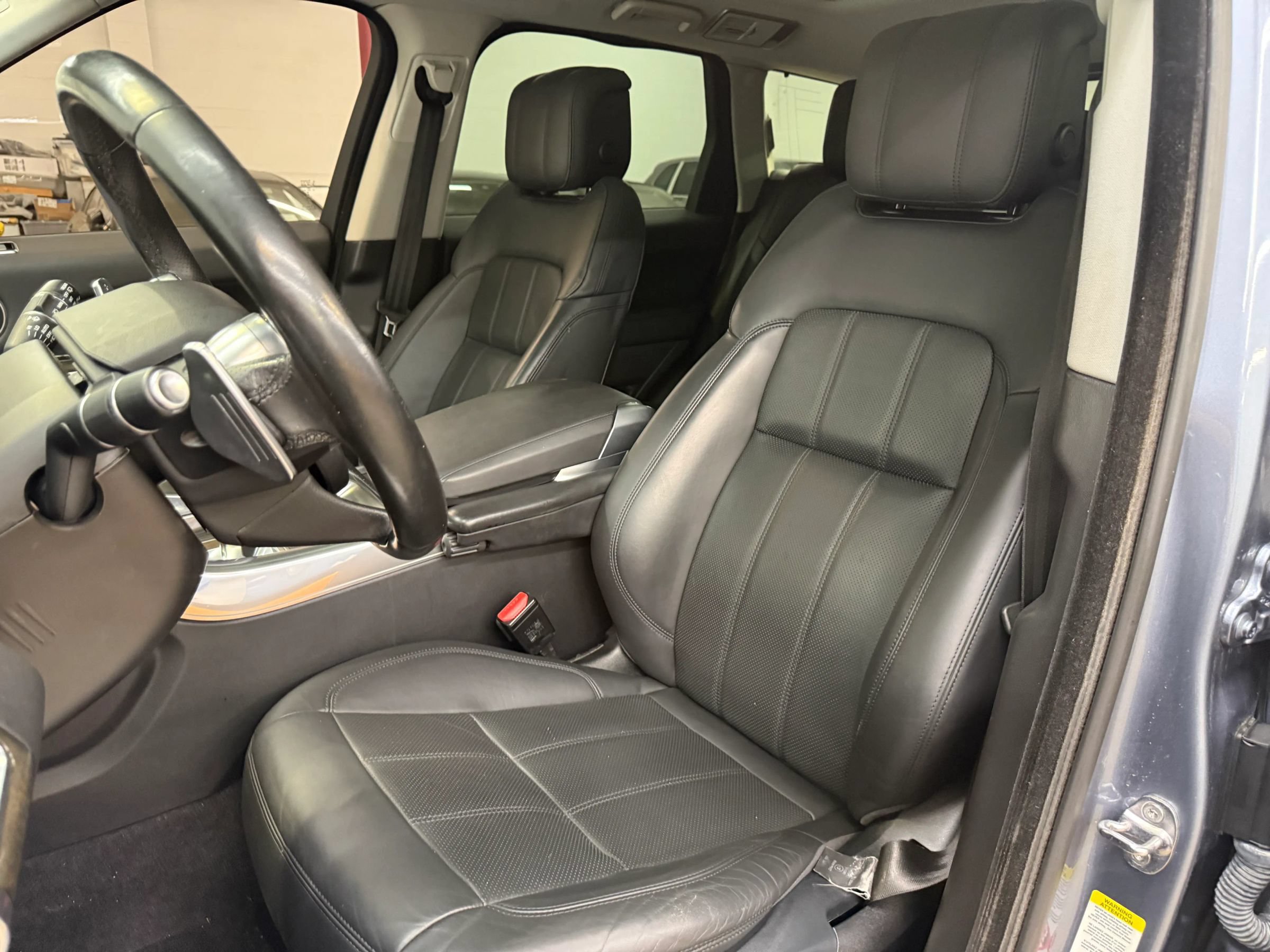 Used 2018 Land Rover Range Rover Sport Supercharged AWD/4WD image 13
