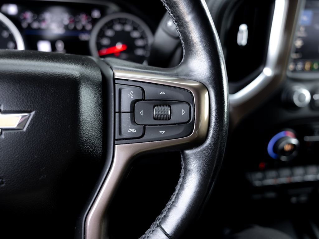 Used 2020 Chevrolet Silverado 1500 High Country w/ Technology Package AWD/4WD image 15