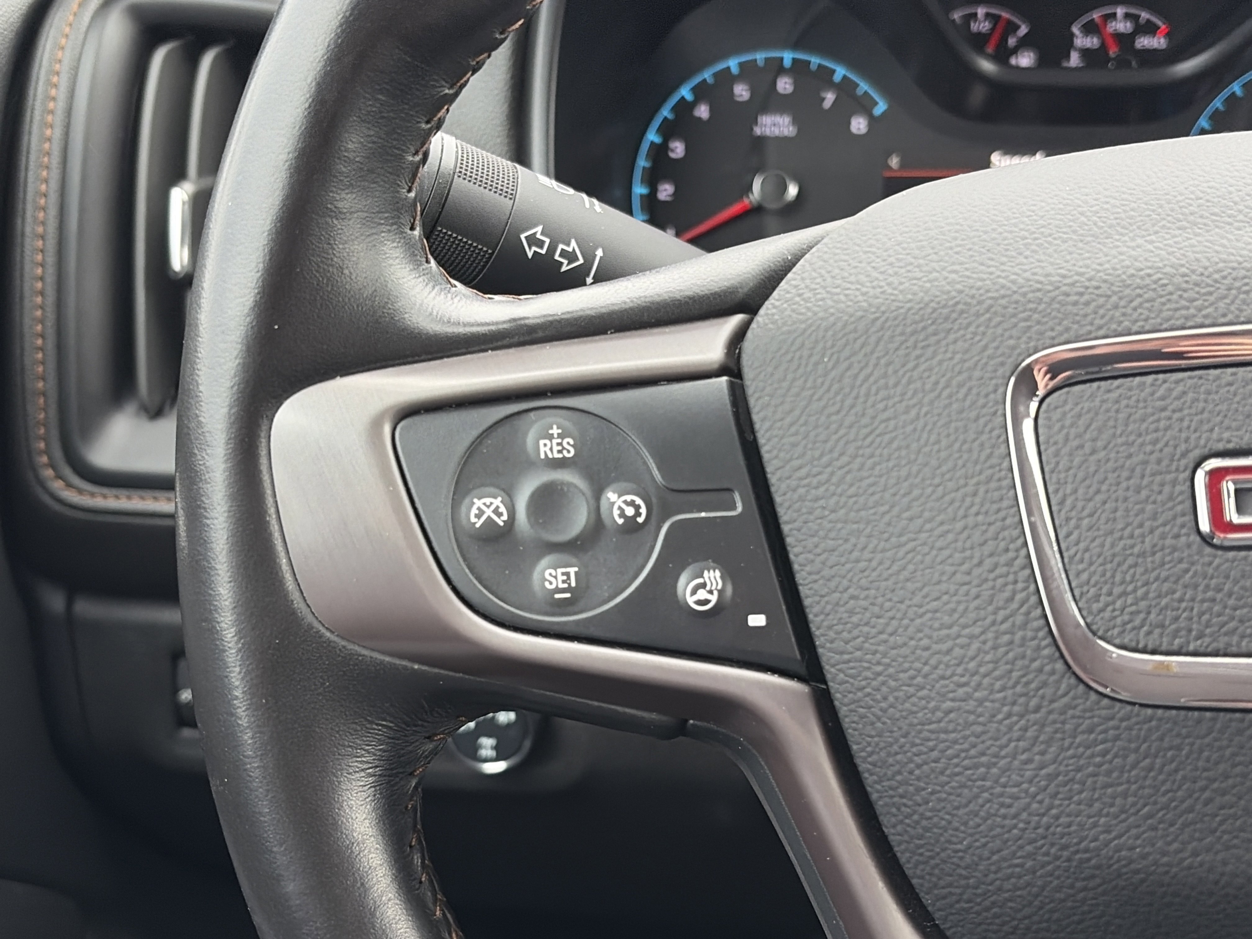 Used 2022 GMC Canyon AT4 w/ Trailering Package image 21