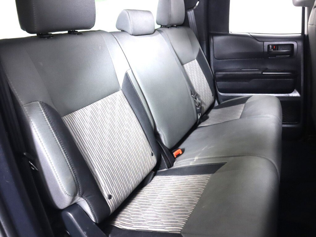 Used 2015 Toyota Tundra SR image 34