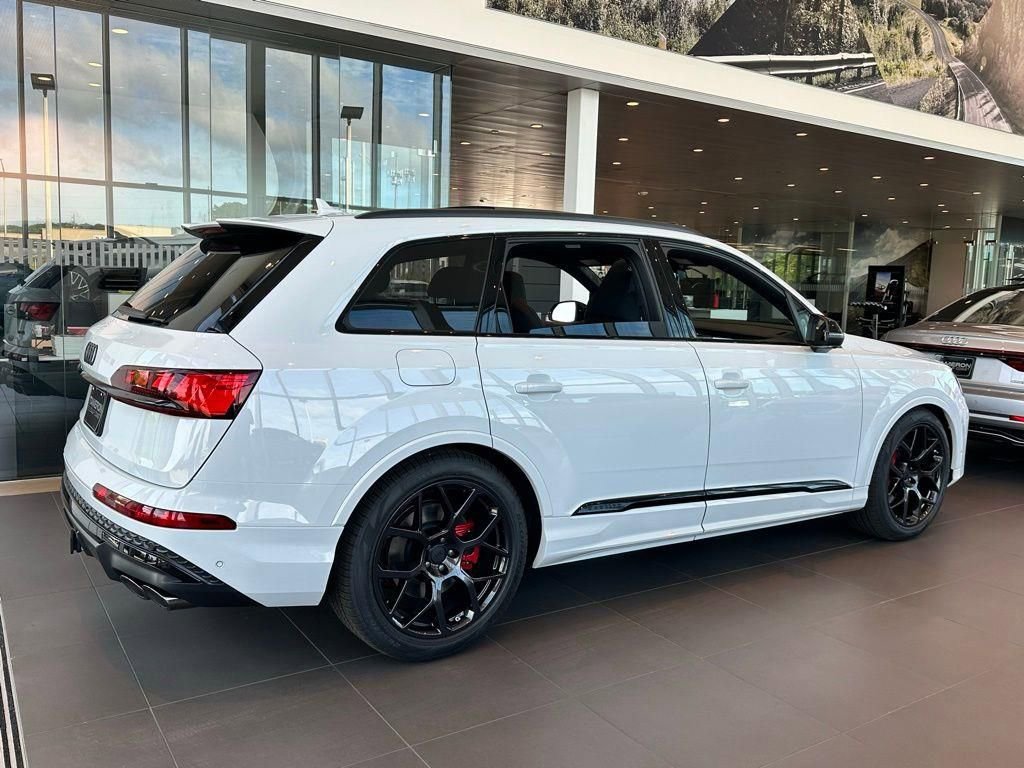 New 2026 Audi SQ7 Prestige image 20