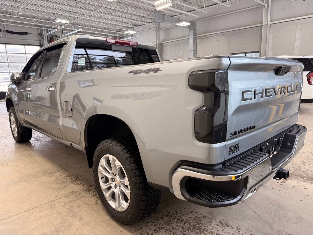Used 2023 Chevrolet Silverado 1500 LTZ w/ LTZ Convenience Package II AWD/4WD image 5
