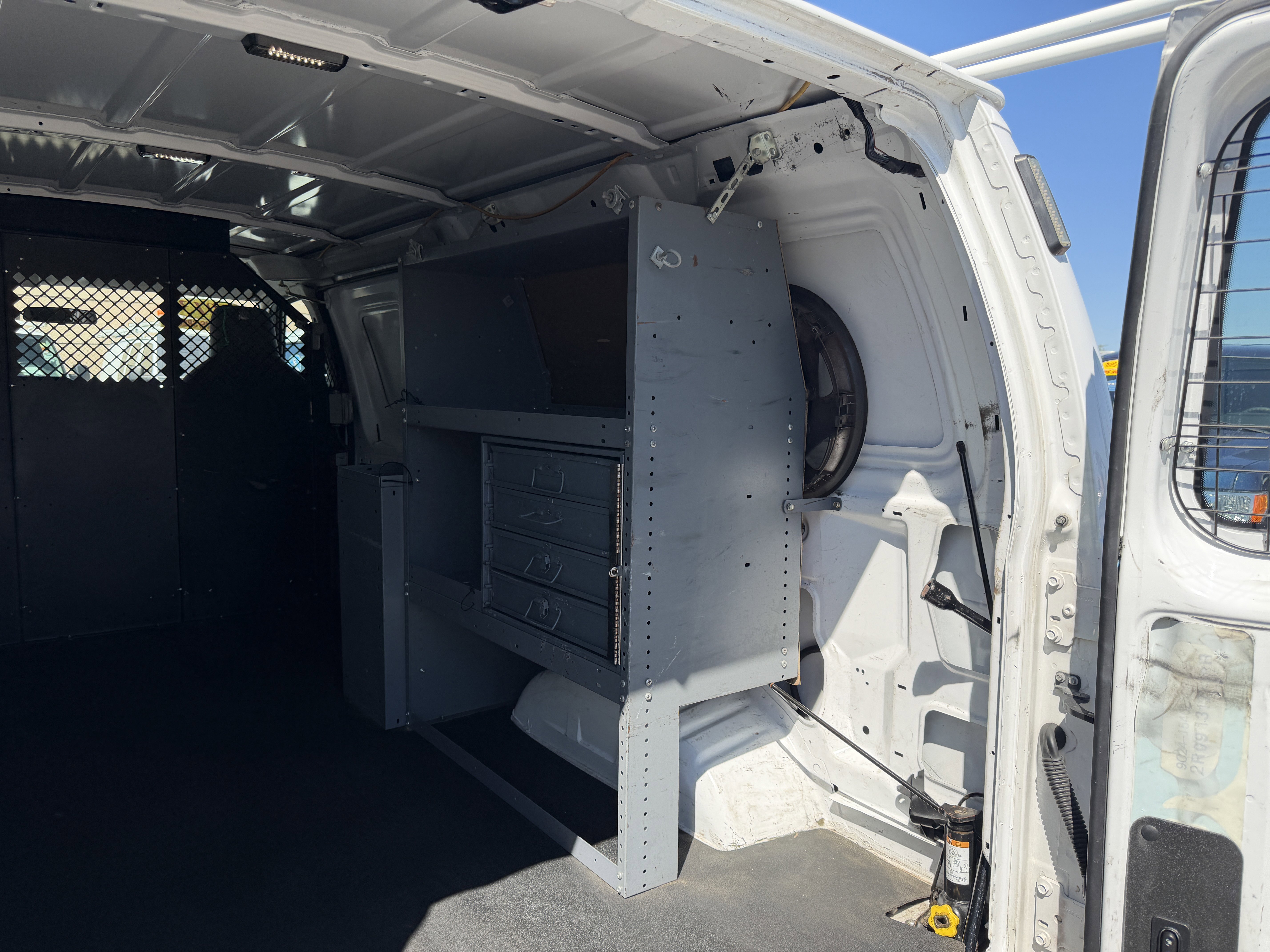 Used 2013 Ford E-150 and Econoline 150 w/ PWR Group RWD image 11