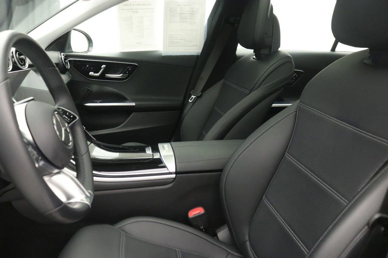 Certified 2023 Mercedes-Benz C 300 Sedan image 32