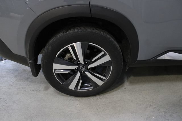 Used 2023 Nissan Rogue SL AWD/4WD image 38
