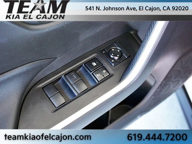 Used 2021 Toyota RAV4 XLE w/ Convenience Package AWD/4WD image 23
