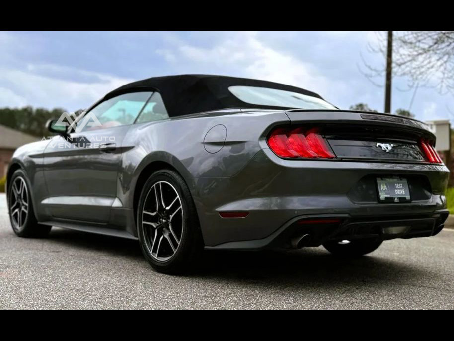 Used 2023 Ford Mustang Premium image 11