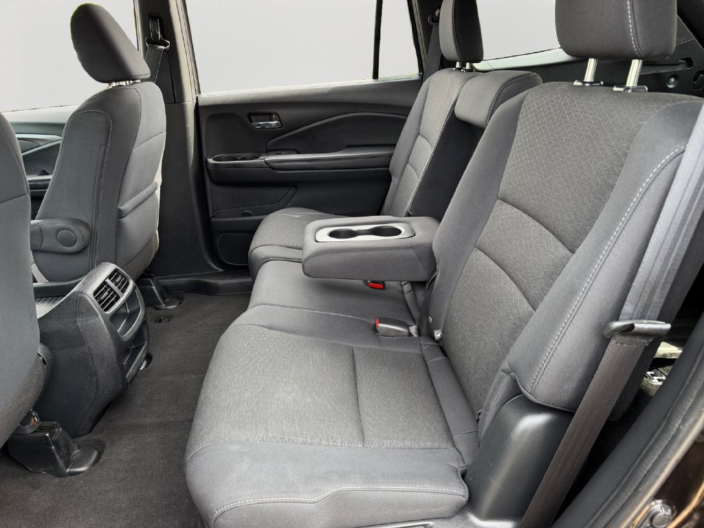 Used 2021 Honda Passport Sport image 10