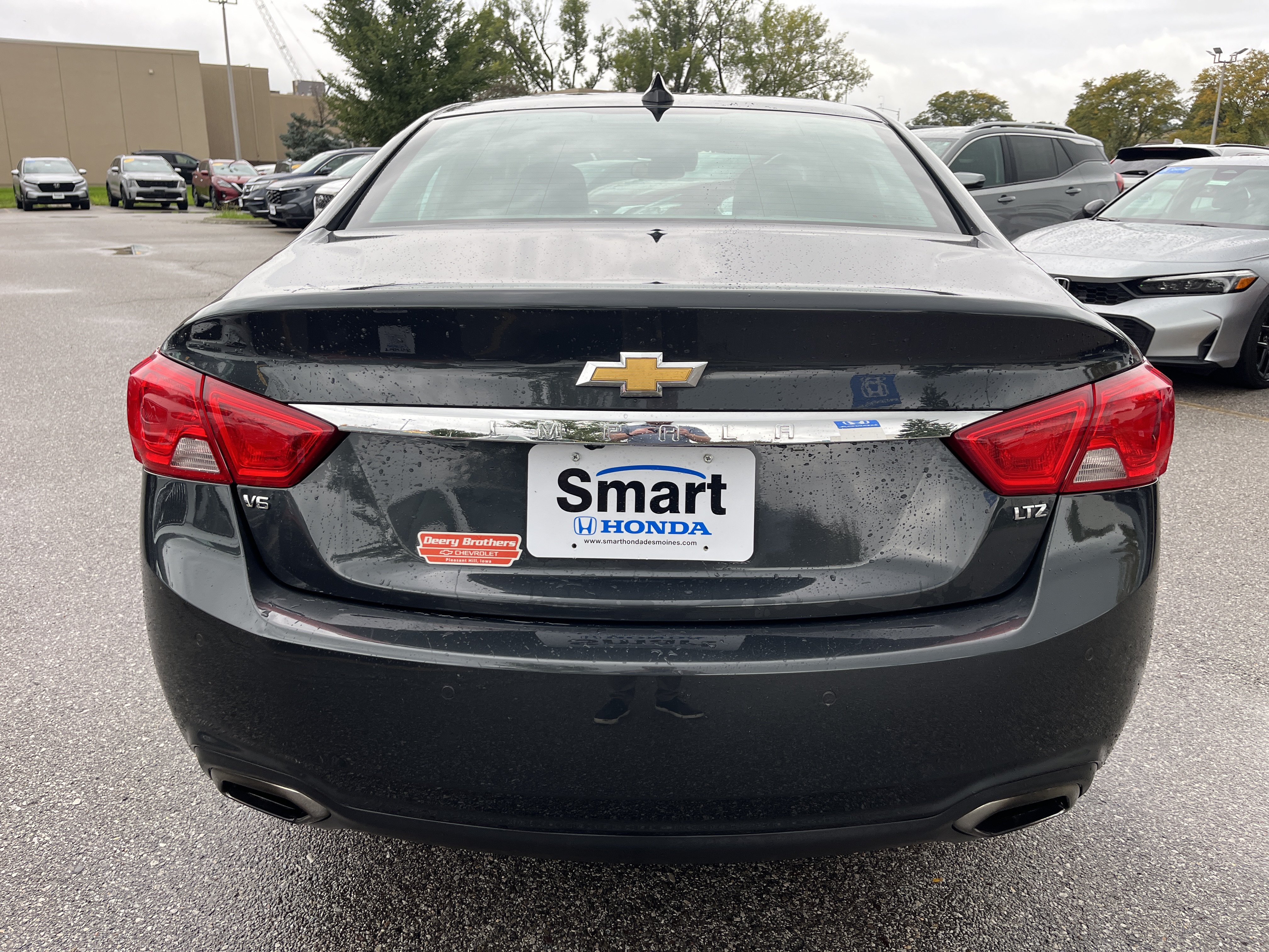 Used 2015 Chevrolet Impala LTZ FWD image 10