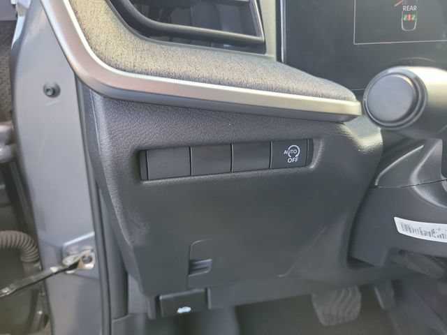 Used 2025 Nissan Kicks SV FWD image 19