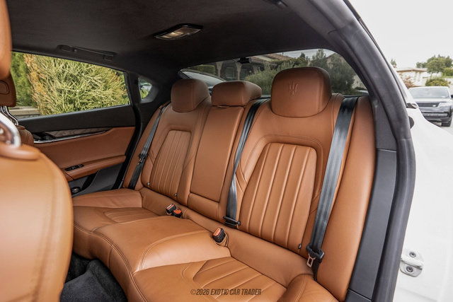 Used 2023 Maserati Quattroporte GT RWD image 33