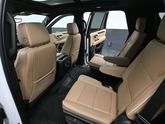 Used 2021 Chevrolet Tahoe Premier w/ Premium Package image 44