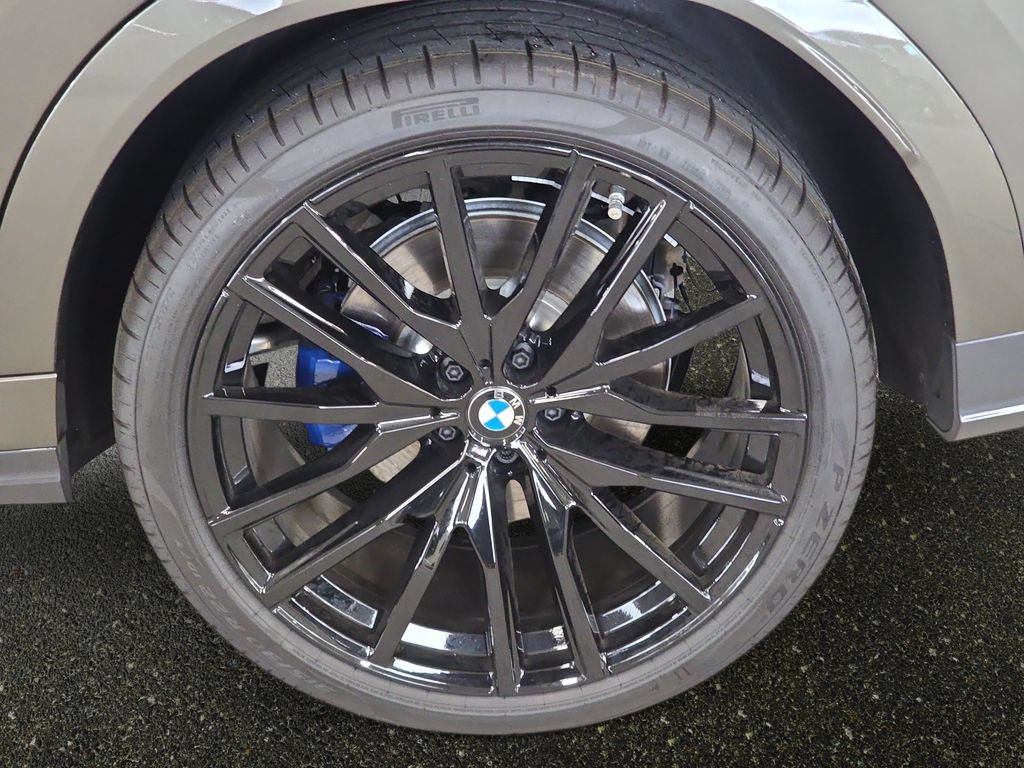 New 2027 BMW X6 xDrive40i AWD/4WD image 16