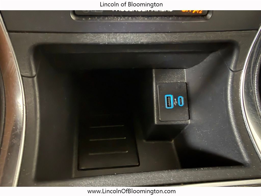 Used 2022 Ford Edge Titanium image 46