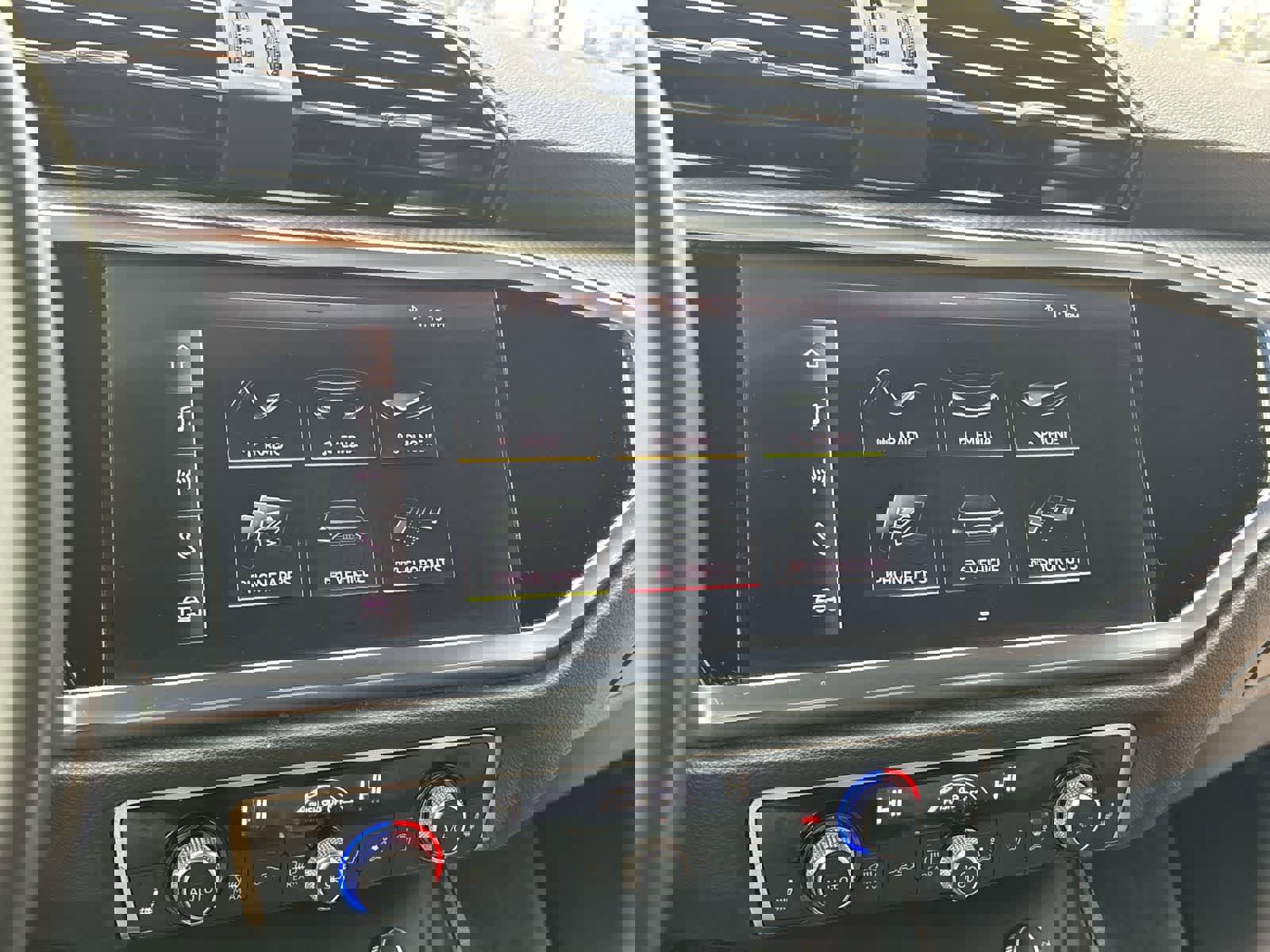 Used 2020 Audi Q3 2.0T Premium image 11