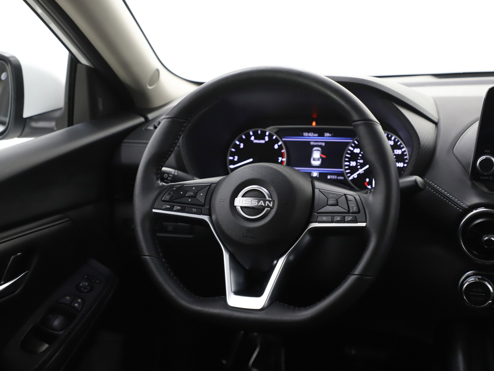 Used 2025 Nissan Sentra SV w/ All-Weather Package image 14