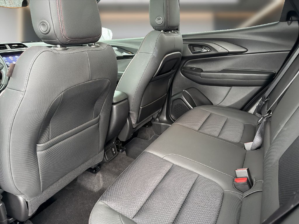 Used 2021 Chevrolet TrailBlazer RS w/ Sun and Liftgate Package AWD/4WD image 15