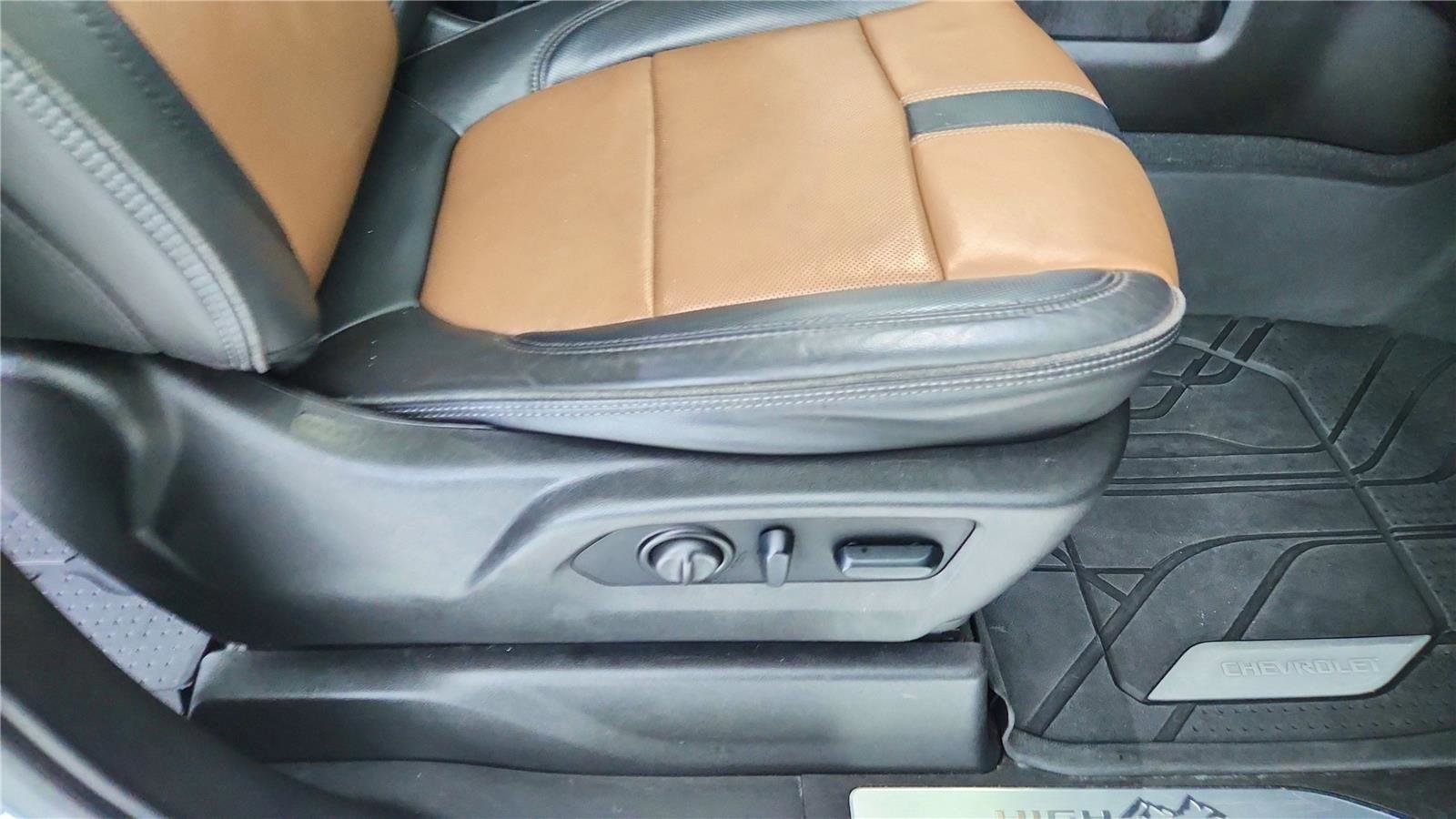 Used 2021 Chevrolet Silverado 1500 High Country image 41