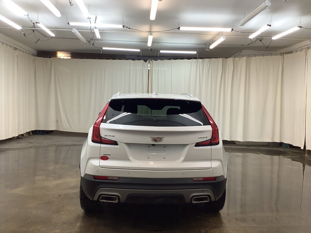 Used 2023 Cadillac XT4 Premium Luxury image 7